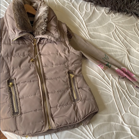 Jacket - Picture 3 of 6